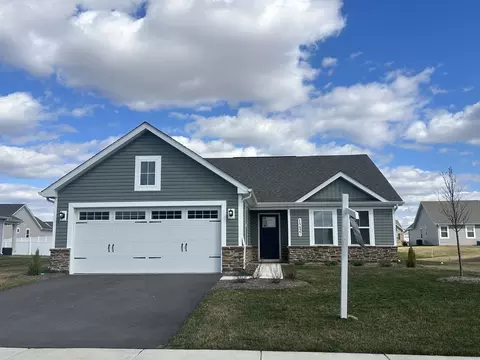 1237 Marigold Ln, Hampshire, IL 60140