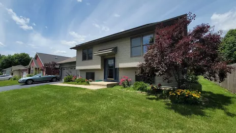 Exterior - 715 Cherry Tree Ln, Genoa, IL 60135 photo 9 of 11