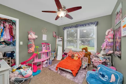 Bedroom - 307 W Main St, Gardner, IL 60424 photo 4 of 5