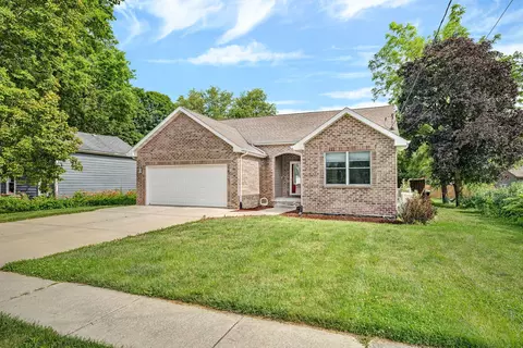 Exterior - 307 W Main St, Gardner, IL 60424 photo 6 of 6