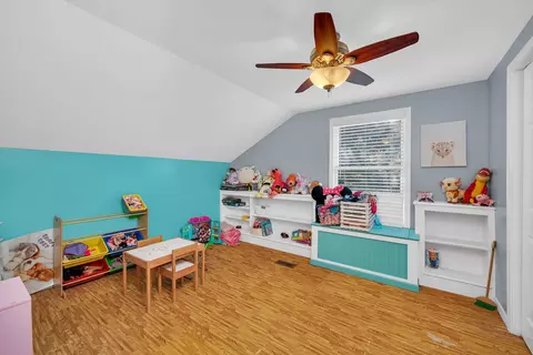 Bedroom - 307 W Main St, Gardner, IL 60424 photo 5 of 5