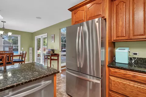 Kitchen - 307 W Main St, Gardner, IL 60424 photo 4 of 5