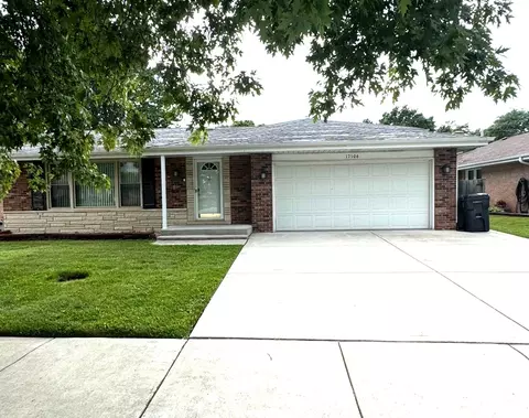 17106 Ingleside Ave, South Holland, IL 60473