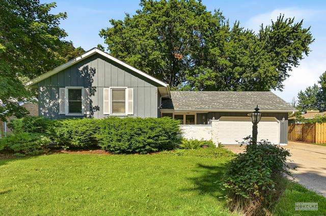 303 Center Pkwy, Yorkville, IL 60560