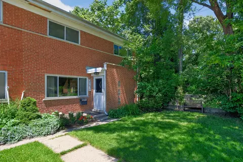 215 Dodge Ave #F, Evanston, IL 60202