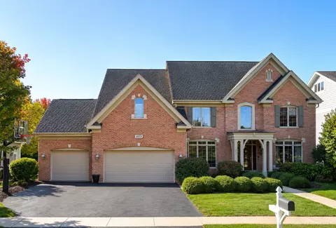 40 W339 Oliver Wendell Holmes St, Saint Charles, IL 60175