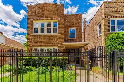 2844 S Throop St, Chicago, IL 60608