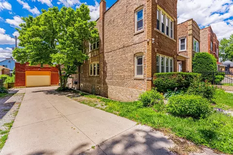 2844 S Throop St, Chicago, IL 60608