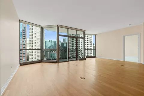 21 E Huron St #2104, Chicago, IL 60611 photo 3