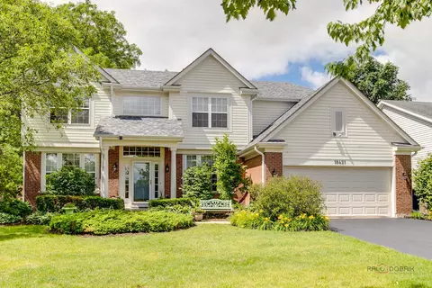 18421 W Meander Dr, Grayslake, IL 60030