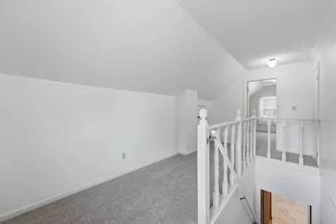 Entry Way - 2202 44th St, Moline, IL 61265 photo 2 of 3