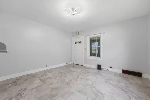 Living - 2202 44th St, Moline, IL 61265 photo 2 of 3