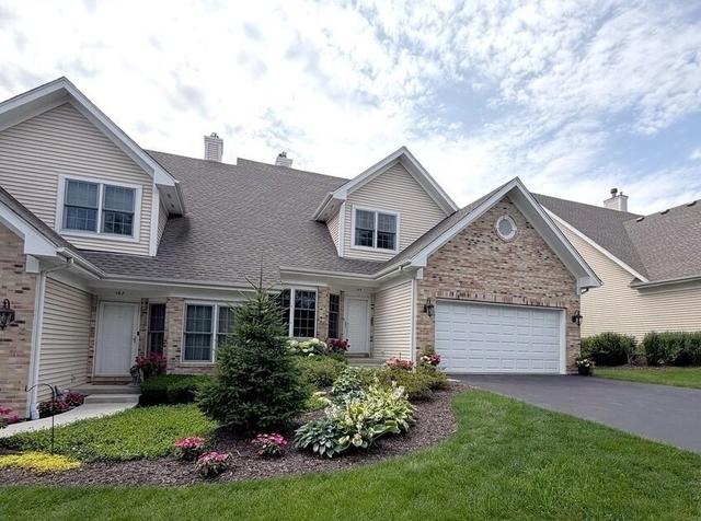 184 Red Top Dr, Libertyville, IL 60048