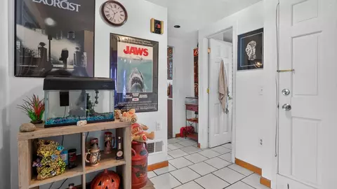 Entry Way - 903 Low St, Bloomington, IL 61701 photo 1 of 2