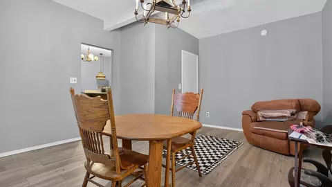 Dining - 903 Low St, Bloomington, IL 61701 photo 3 of 3
