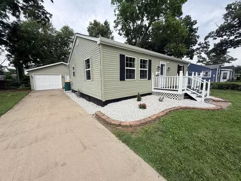 529 7th Ave, Ottawa, IL 61350 photo 2