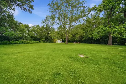 Exterior - 4110 Orchard Ln, Matteson, IL 60443 photo 4 of 5
