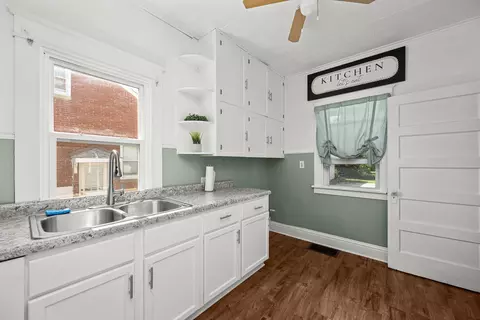 Kitchen - 520 Pine St, Kewanee, IL 61443 photo 1 of 1