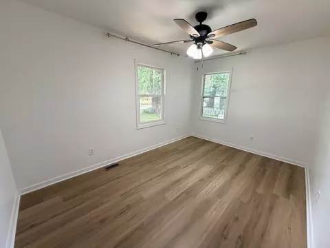 Bedroom - 410 E Abe St, Plano, IL 60545 photo 1 of 6