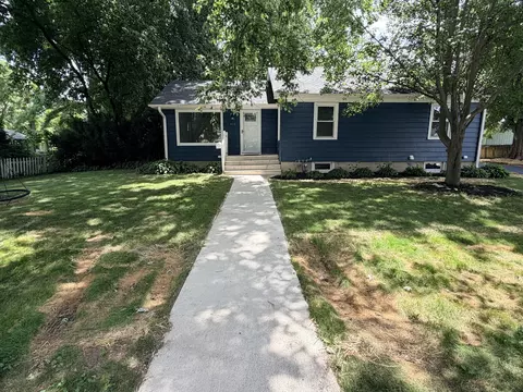 Exterior - 410 E Abe St, Plano, IL 60545 photo 2 of 8
