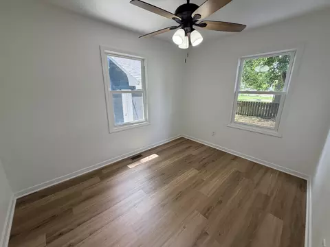 Bedroom - 410 E Abe St, Plano, IL 60545 photo 5 of 6