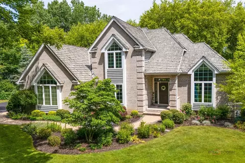 16764 W Cherrywood Ln, Wadsworth, IL 60083
