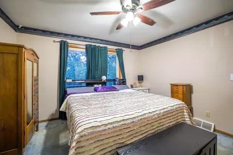 Bedroom - 1868 Wolverine Rd, Dixon, IL 61021 photo 2 of 4