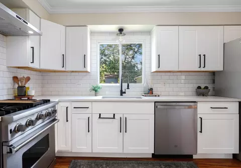 Kitchen - 0 N741 Barry Ave, Wheaton, IL 60187 photo 2 of 3