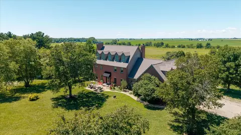 Exterior - 7490 E 700 North Rd, Mclean, IL 61754 photo 10 of 10