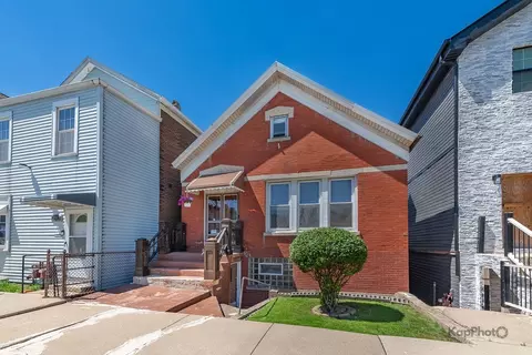 2910 S Quinn St, Chicago, IL 60608