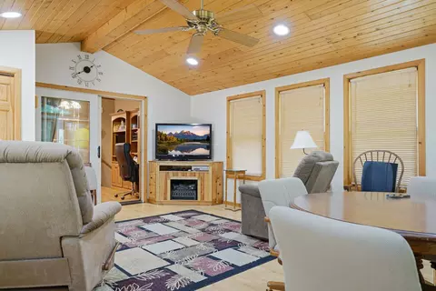 Other - 14950 Melinda Dr, Morrison, IL 61270 photo 17 of 17