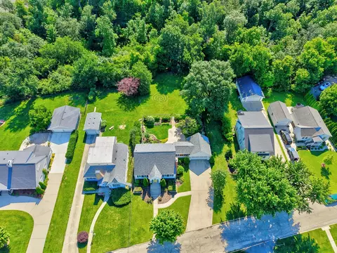 View/Area - 424 Park Ave, Ottawa, IL 61350 photo 1 of 8