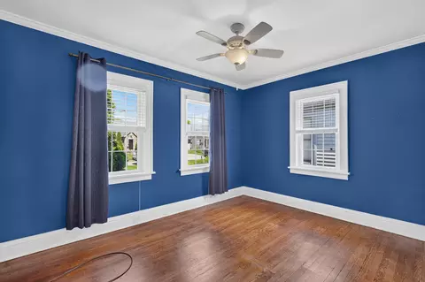 Bedroom - 424 Park Ave, Ottawa, IL 61350 photo 1 of 2