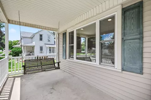 Exterior - 321 E Main St, Peotone, IL 60468 photo 3 of 4