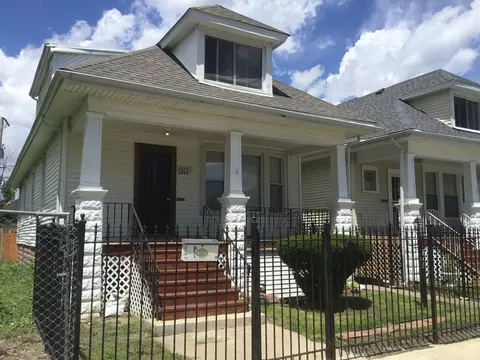 1424 W 72nd St, Chicago, IL 60636