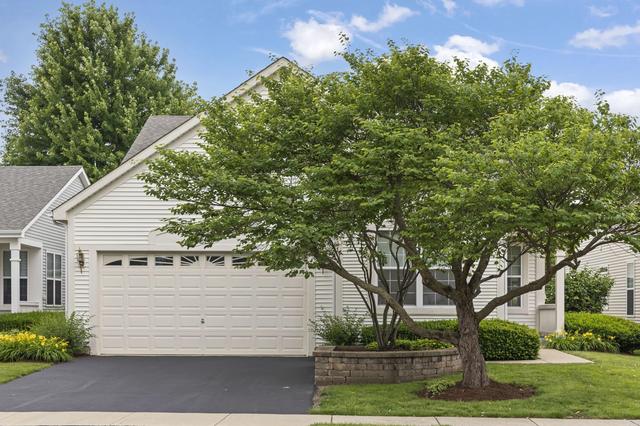 16220 Goose Lake Dr, Crest Hill, IL 60403