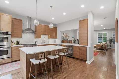Kitchen - 1145 W Monroe St, Chicago, IL 60607 photo 5 of 5