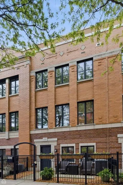 1145 W Monroe St, Chicago, IL 60607