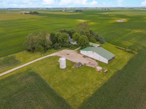 34553 E 1300 North Rd, Chatsworth, IL 60921