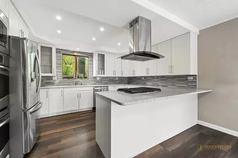 Kitchen - 1803 Cassandra Ln, Mchenry, IL 60051 photo 1 of 1