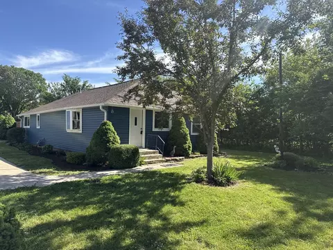 26004 Willow Ln, Wilmington, IL 60481