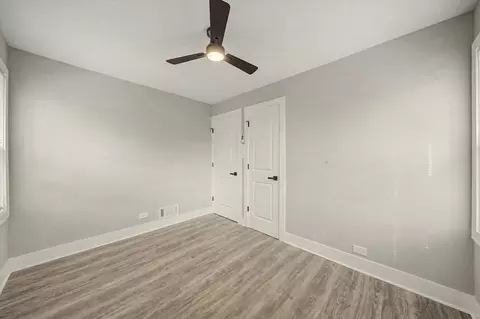 Bedroom - 14701 Beachview Ter, Dolton, IL 60419 photo 7 of 10