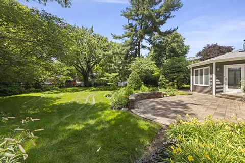 Exterior - Undisclosed, Wheaton, IL 60189 photo 4 of 6