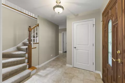 Entry Way - Undisclosed, Wheaton, IL 60189 photo 1 of 1