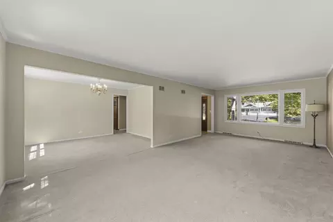 Living - Undisclosed, Wheaton, IL 60189 photo 2 of 7