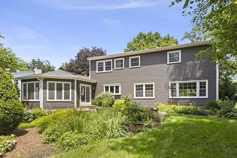 Exterior - Undisclosed, Wheaton, IL 60189 photo 5 of 6