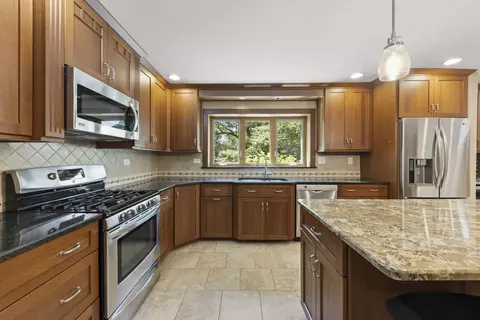 Kitchen - Undisclosed, Wheaton, IL 60189 photo 2 of 4