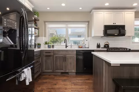 Kitchen - 3122 Eagle Creek Dr, Bloomington, IL 61704 photo 1 of 6