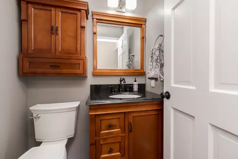 Bath - 3122 Eagle Creek Dr, Bloomington, IL 61704 photo 1 of 5
