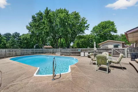 Exterior - 10062 Jesters Row, Roscoe, IL 61073 photo 3 of 13
